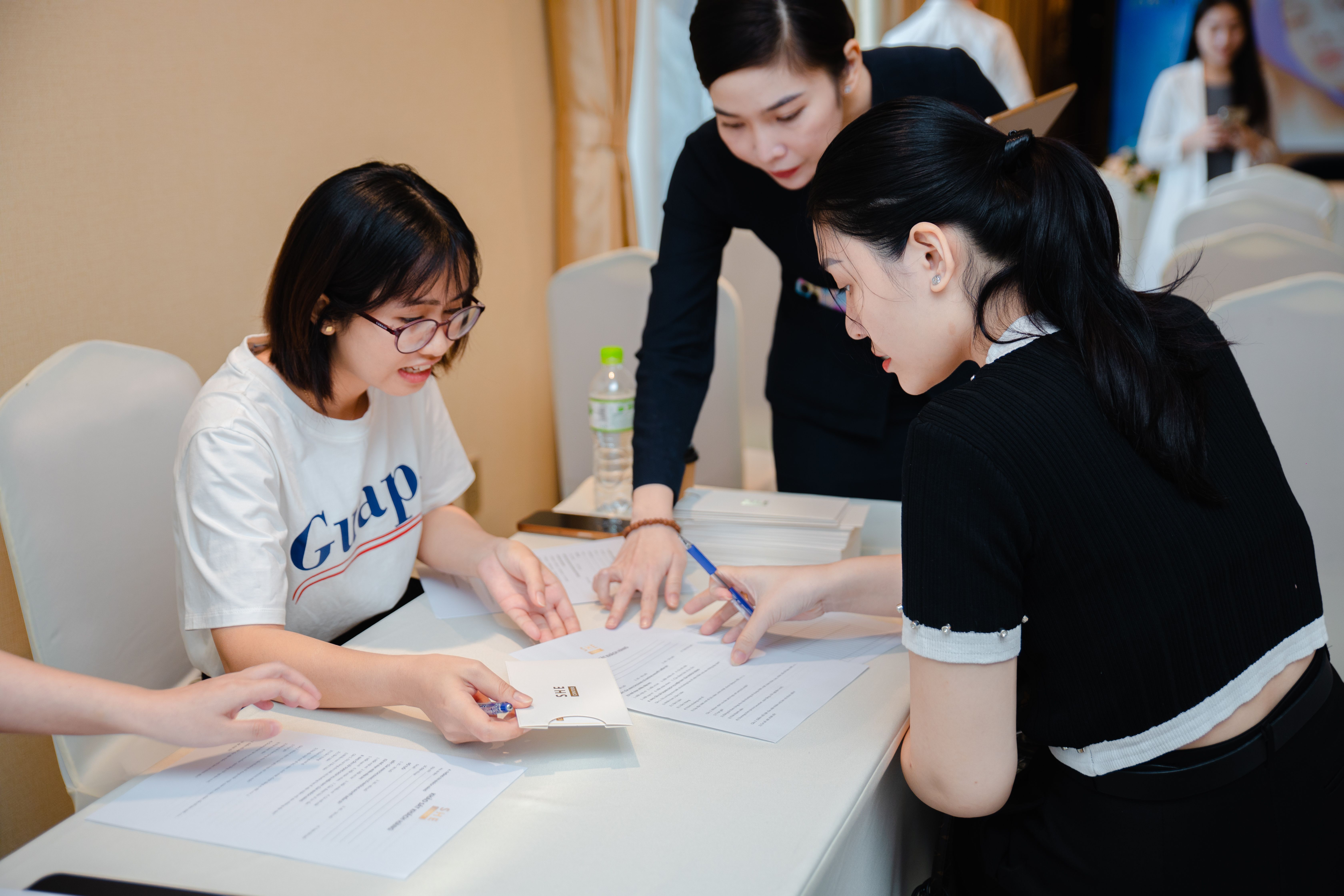 一个展会短视频脚本从客户确认到出片需要几天